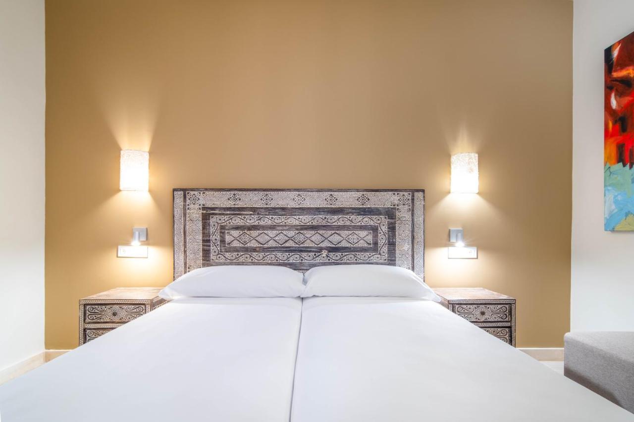 Tarifa Suites By Qhotels Buitenkant foto