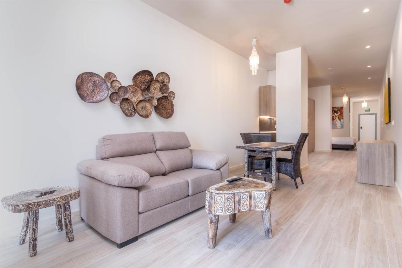 Tarifa Suites By Qhotels Buitenkant foto