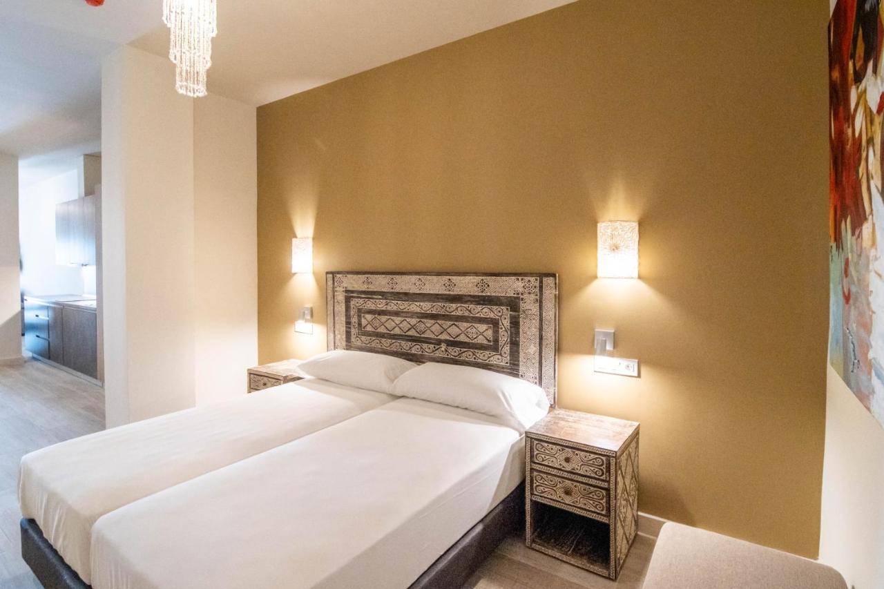 Tarifa Suites By Qhotels Buitenkant foto