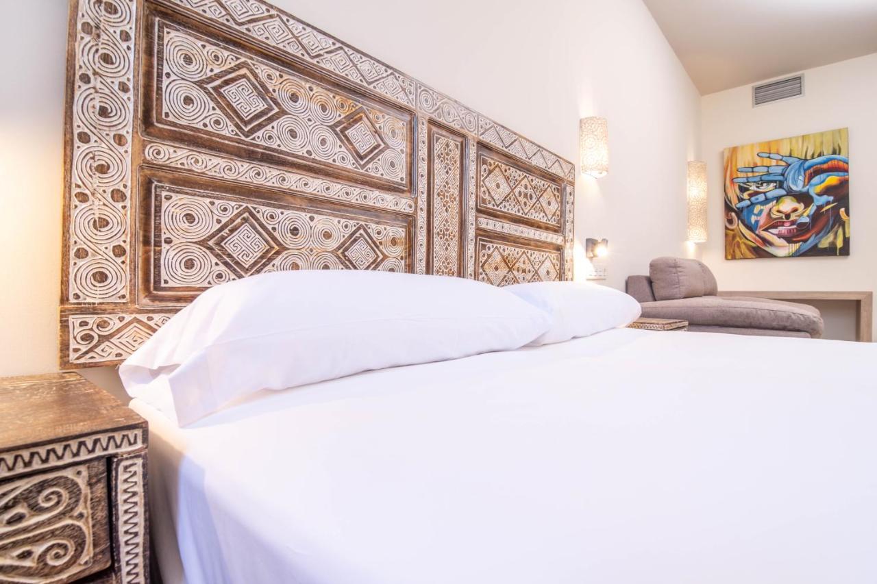 Tarifa Suites By Qhotels Buitenkant foto