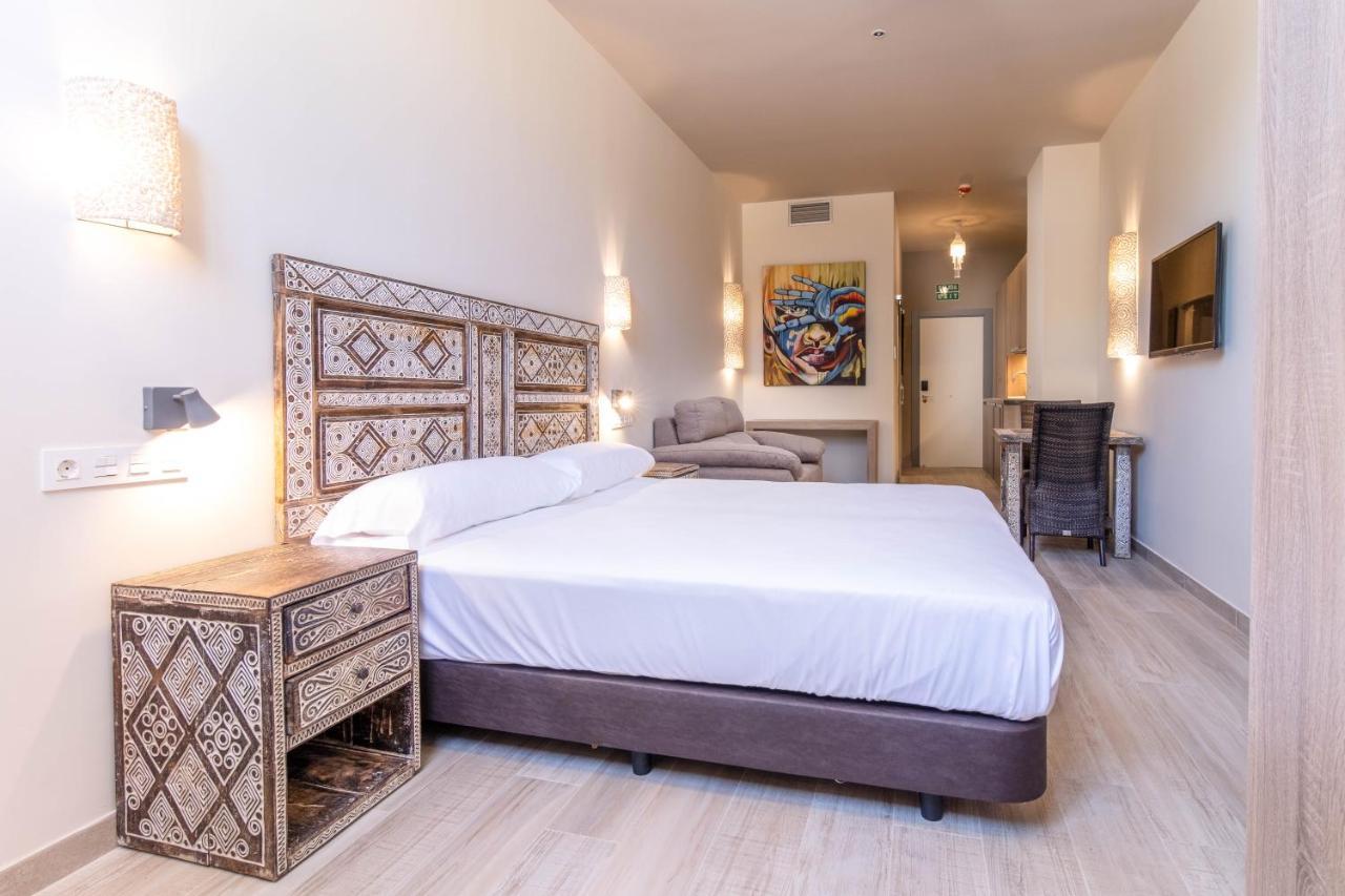 Tarifa Suites By Qhotels Buitenkant foto